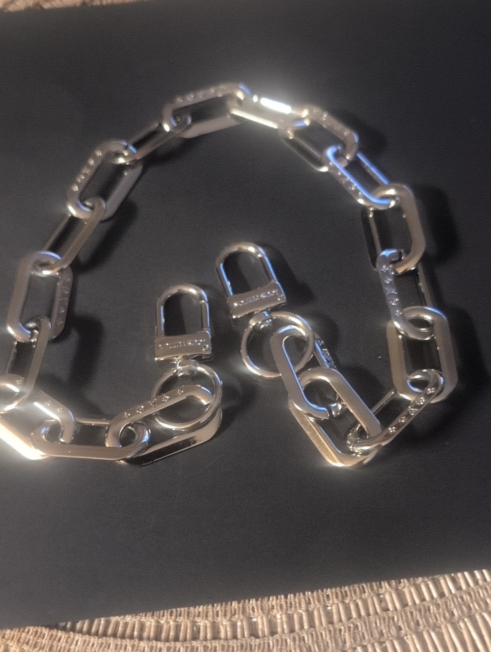 Silver Tone Pochette StyLe Bag Chain